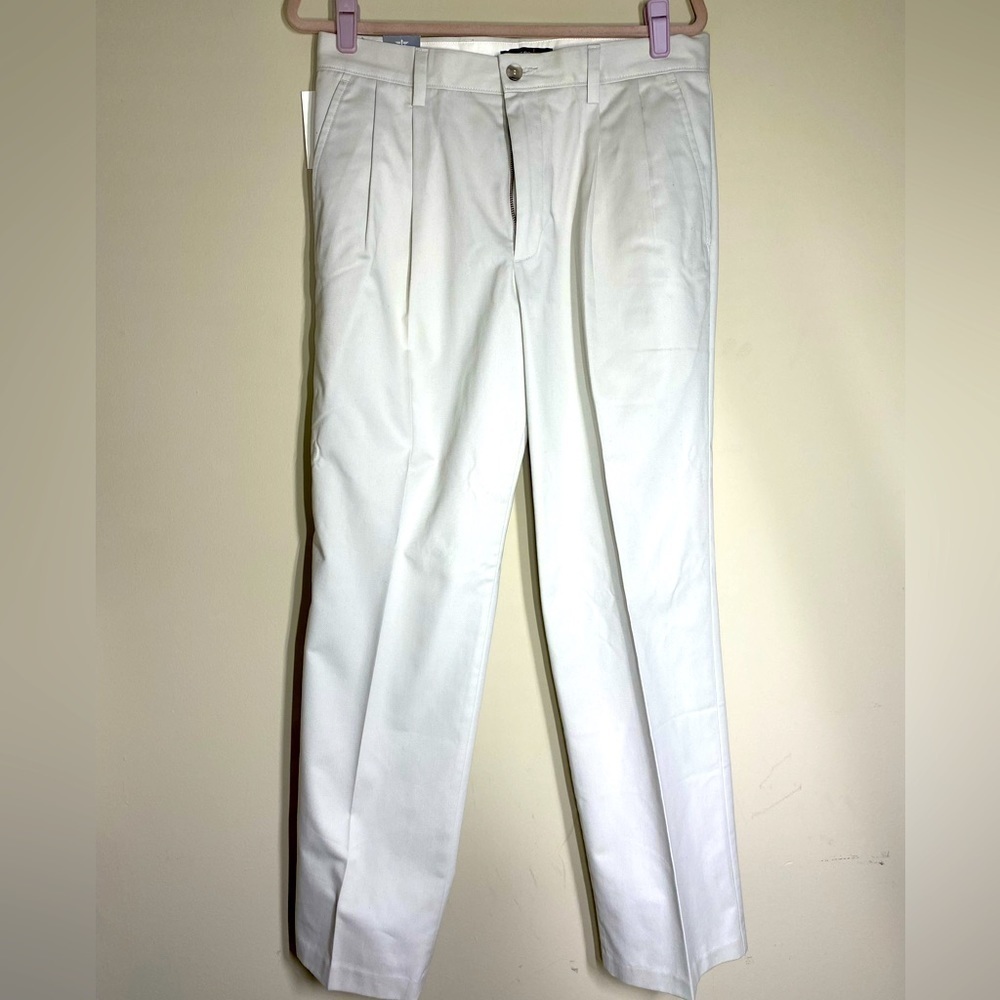 Dockers Classic Fit Pants NWT 32x32